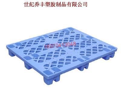 南昌世紀(jì)喬豐制品與朱軍的職業(yè)形象——企博網(wǎng)職業(yè)博客包裝制品領(lǐng)域的專業(yè)展示